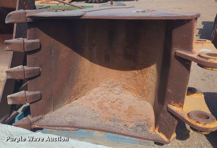 image for item EQ2367 SEC excavator bucket