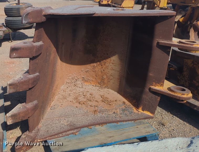 image for item EQ2367 SEC excavator bucket