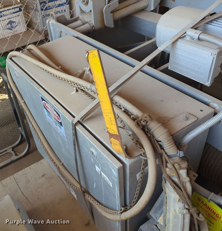 image for item EQ2380 (2) overhead cranes