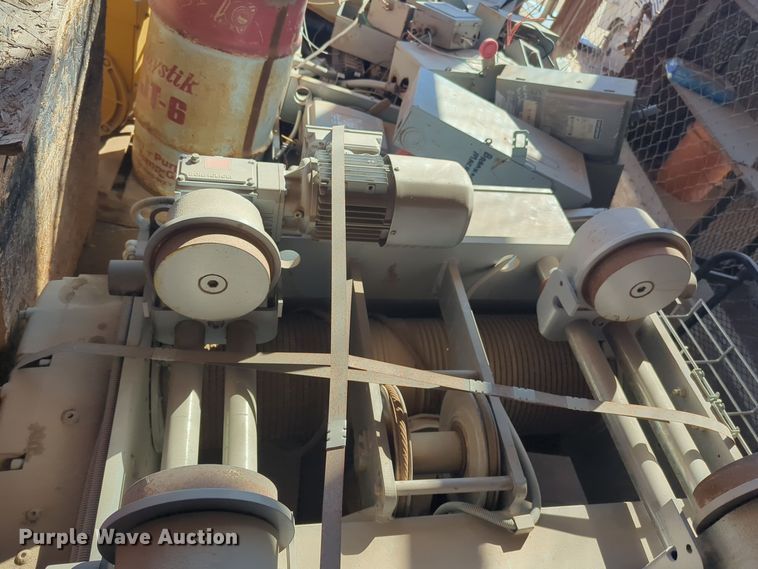 image for item EQ2380 (2) overhead cranes