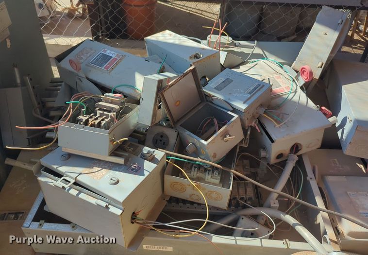 image for item EQ2380 (2) overhead cranes