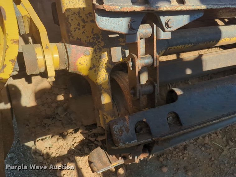 image for item EQ2381 1993 Caterpillar 615C elevating scraper