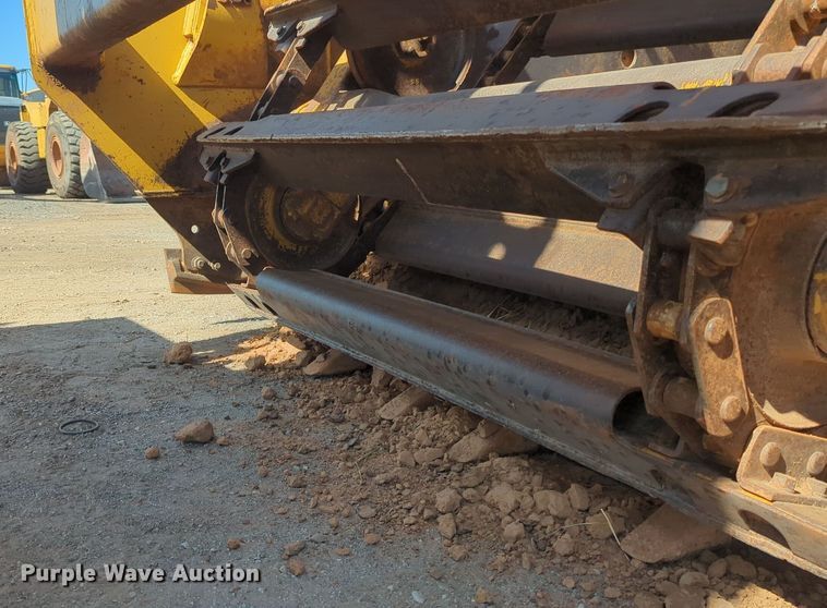 image for item EQ2381 1993 Caterpillar 615C elevating scraper