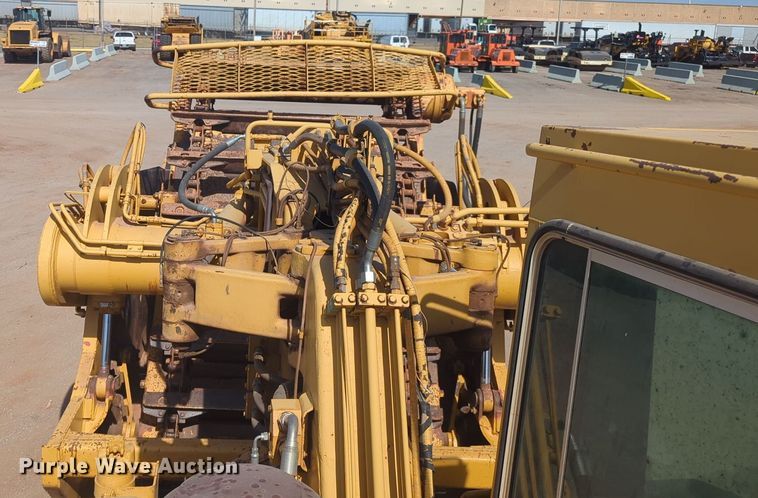 image for item EQ2381 1993 Caterpillar 615C elevating scraper