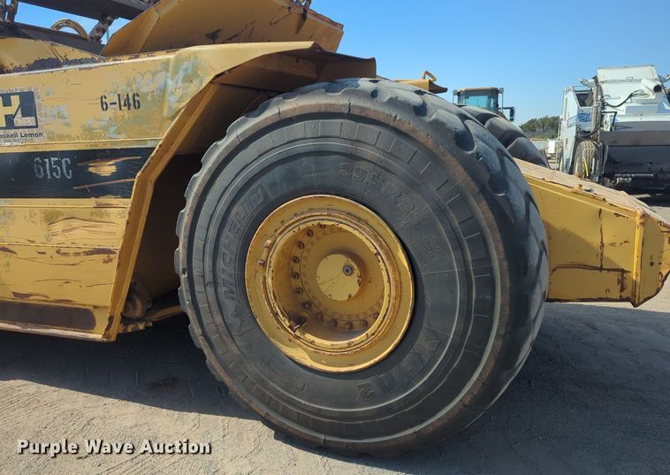 image for item EQ2381 1993 Caterpillar 615C elevating scraper