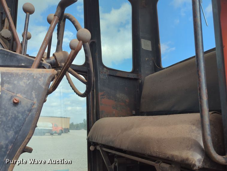 image for item EQ2423 John Deere JD670-A motor grader