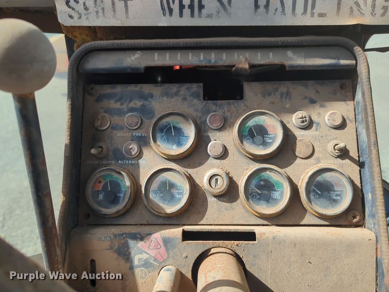 image for item EQ2423 John Deere JD670-A motor grader