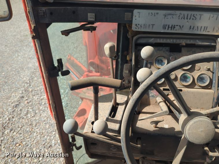 image for item EQ2423 John Deere JD670-A motor grader