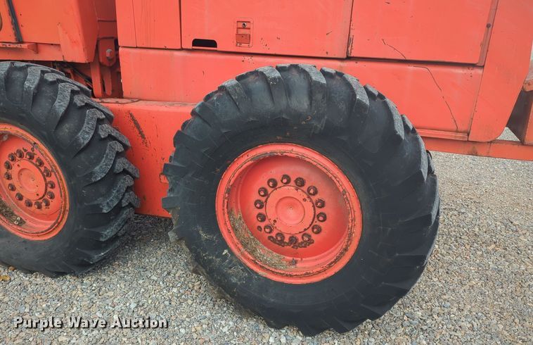 image for item EQ2423 John Deere JD670-A motor grader