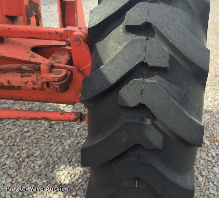 image for item EQ2423 John Deere JD670-A motor grader