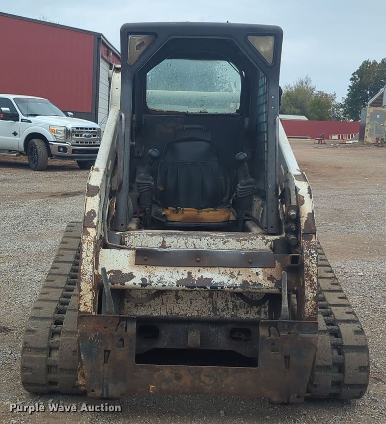 image for item EQ2441 2002 Bobcat T190 tracked skid steer loader
