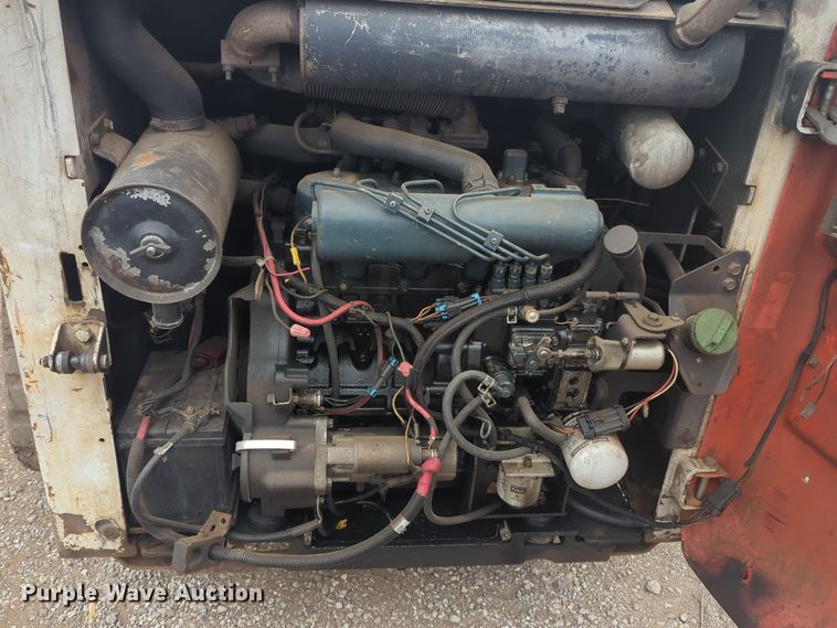 image for item EQ2441 2002 Bobcat T190 tracked skid steer loader