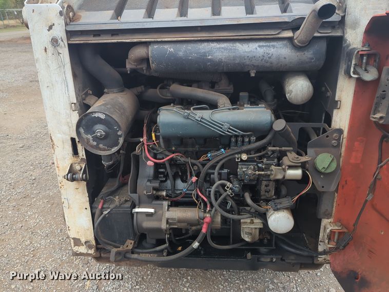 image for item EQ2441 2002 Bobcat T190 tracked skid steer loader