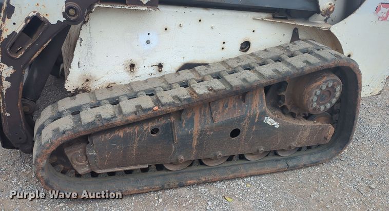 image for item EQ2441 2002 Bobcat T190 tracked skid steer loader