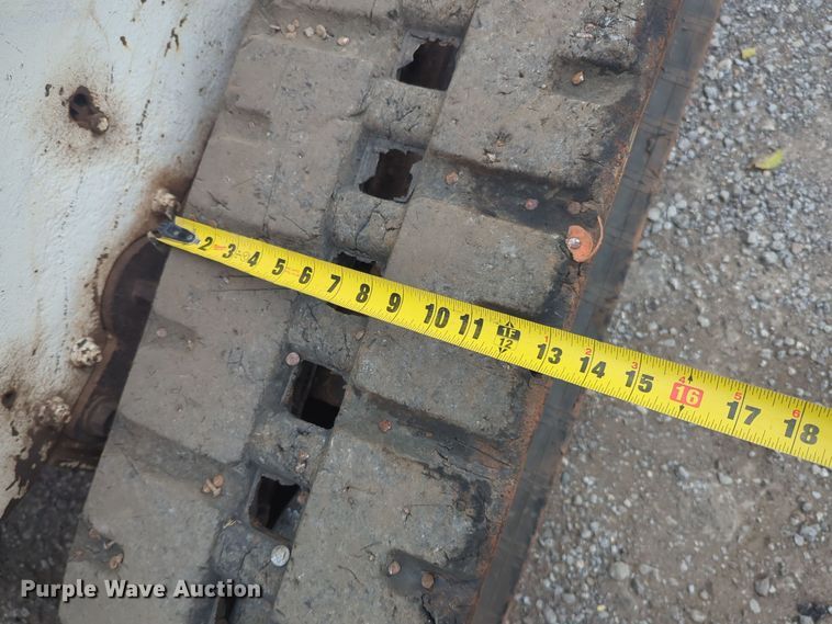 image for item EQ2441 2002 Bobcat T190 tracked skid steer loader