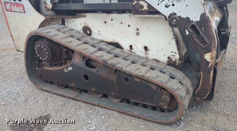 image for item EQ2441 2002 Bobcat T190 tracked skid steer loader