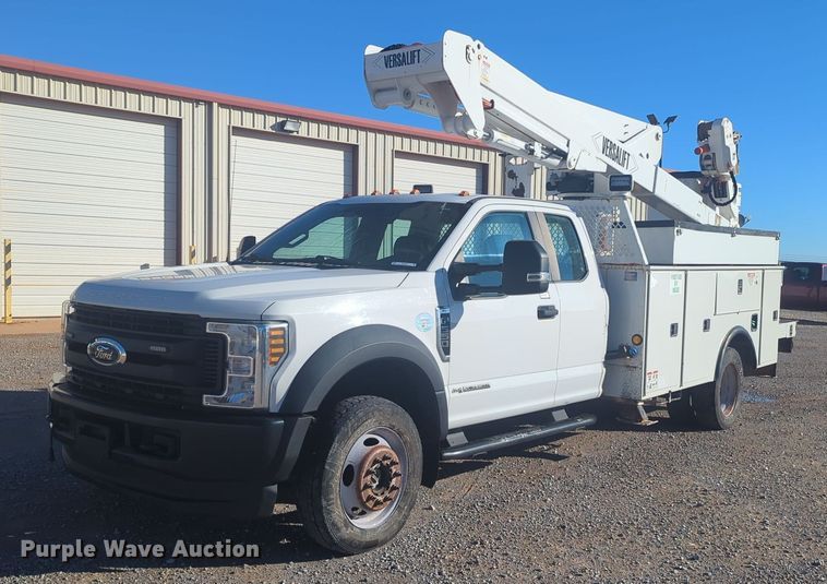 image for item EQ2442 2019 Ford F550 Super Duty XL bucket truck