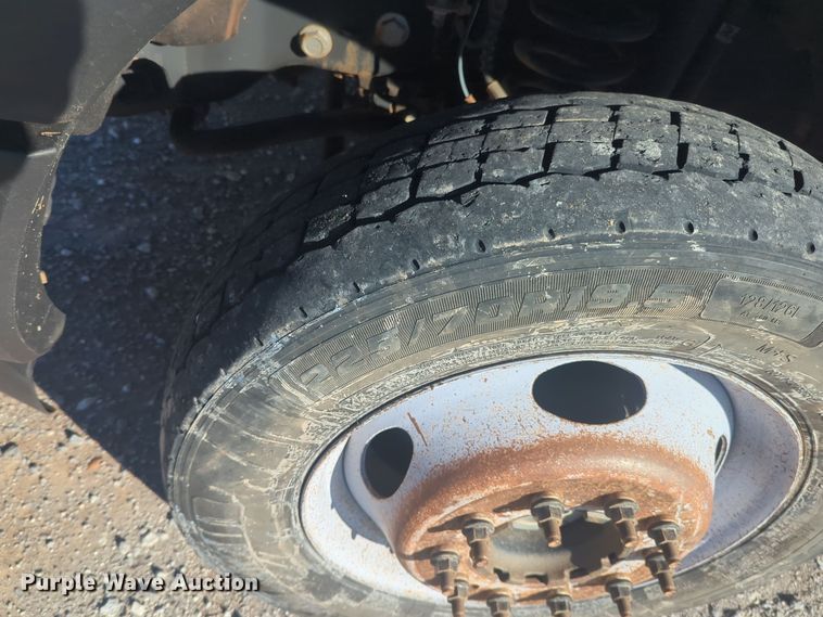 image for item EQ2442 2019 Ford F550 Super Duty XL bucket truck