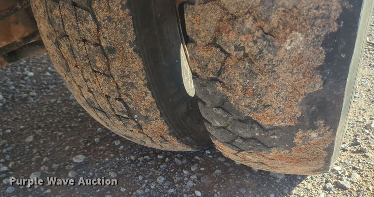 image for item EQ2442 2019 Ford F550 Super Duty XL bucket truck