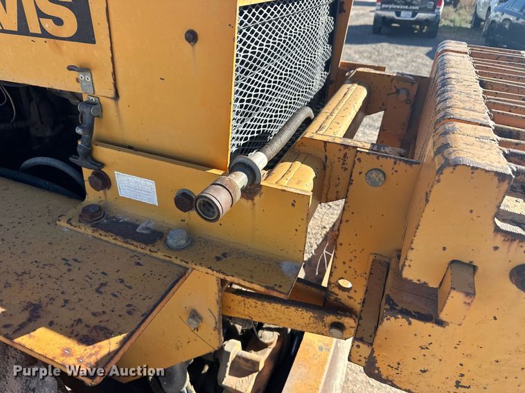 image for item ER8122 1979 Case DH7 trencher