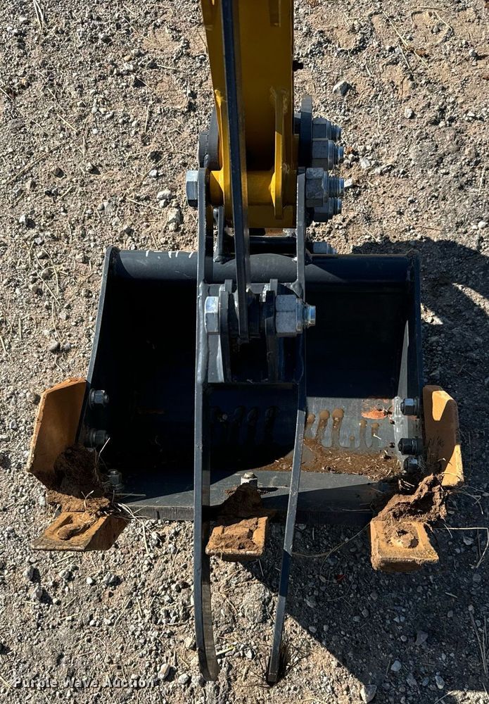image for item IE9121 2023 AGT H15 mini excavator