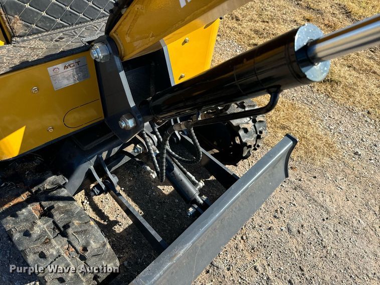 image for item IE9121 2023 AGT H15 mini excavator