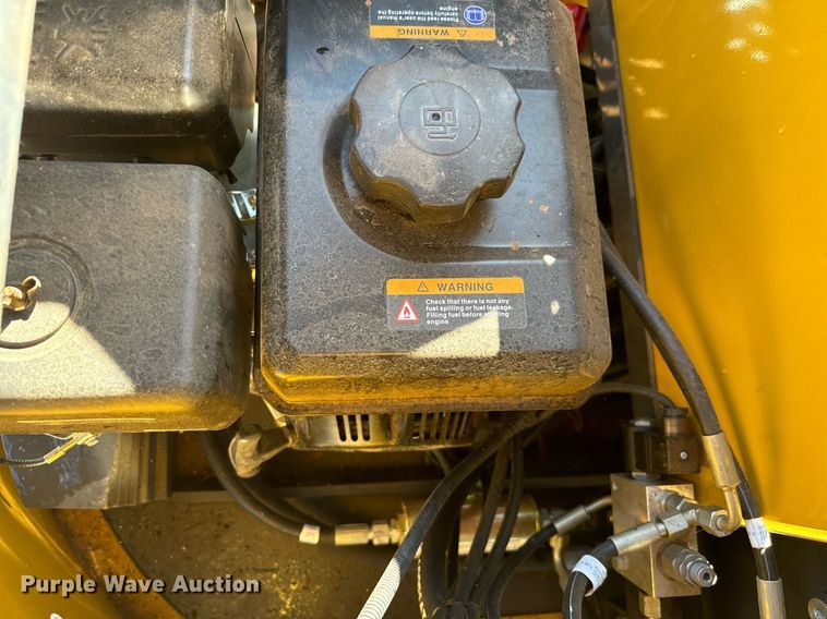 image for item IE9121 2023 AGT H15 mini excavator