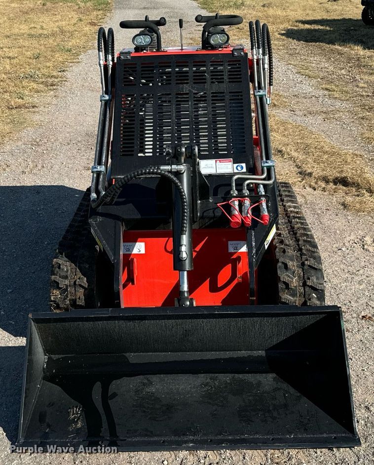 image for item IE9122 AGT LRT 23 compact utility loader