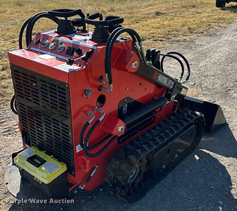 image for item IE9122 AGT LRT 23 compact utility loader