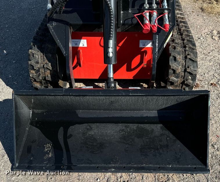 image for item IE9122 AGT LRT 23 compact utility loader