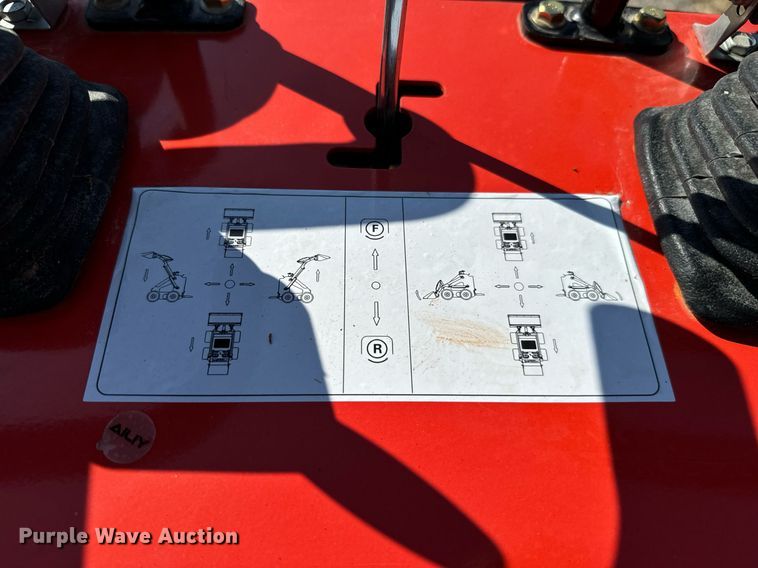 image for item IE9122 AGT LRT 23 compact utility loader