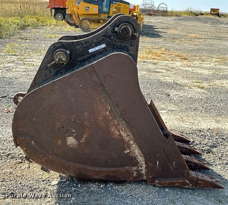 image for item JE9327 Entek JD350 excavator bucket