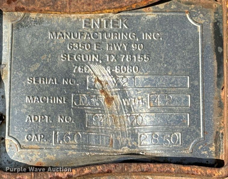 image for item JE9327 Entek JD350 excavator bucket