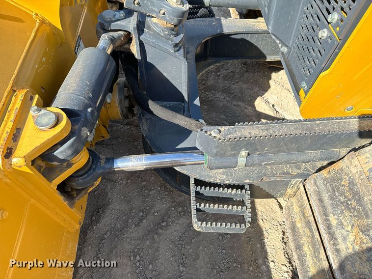 image for item JE9341 2018 John Deere 650K LGP dozer