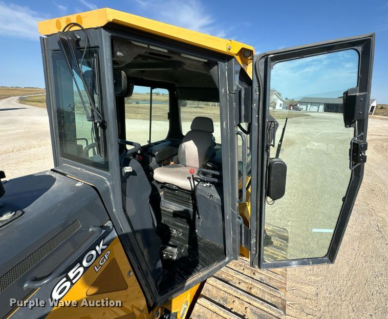 image for item JE9341 2018 John Deere 650K LGP dozer
