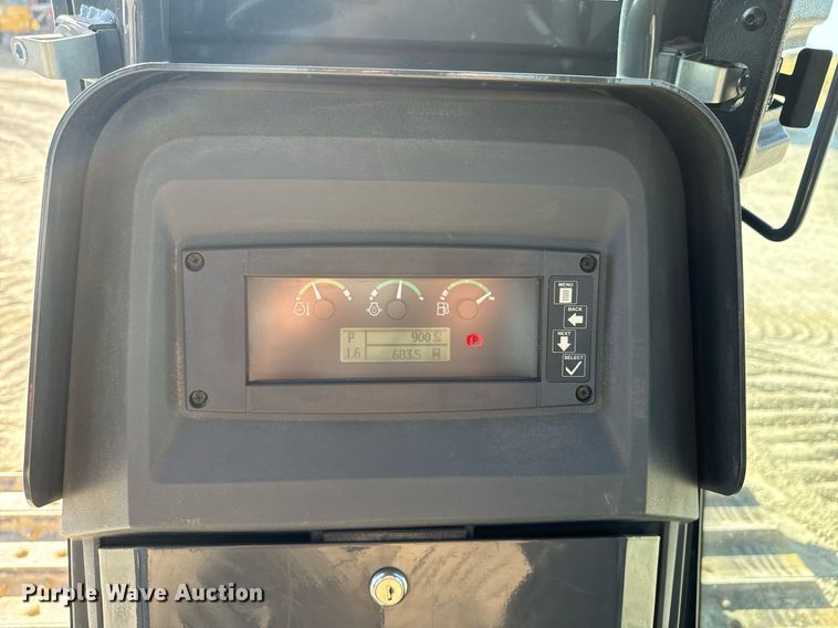 image for item JE9341 2018 John Deere 650K LGP dozer