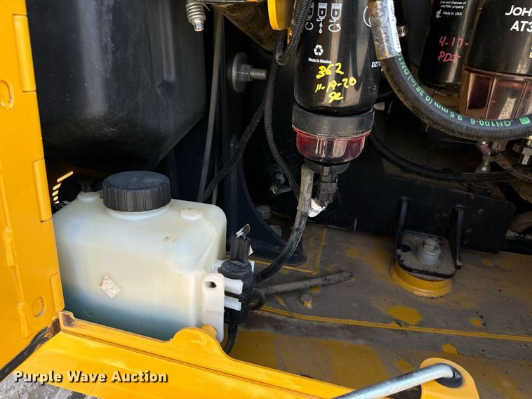 image for item JE9341 2018 John Deere 650K LGP dozer