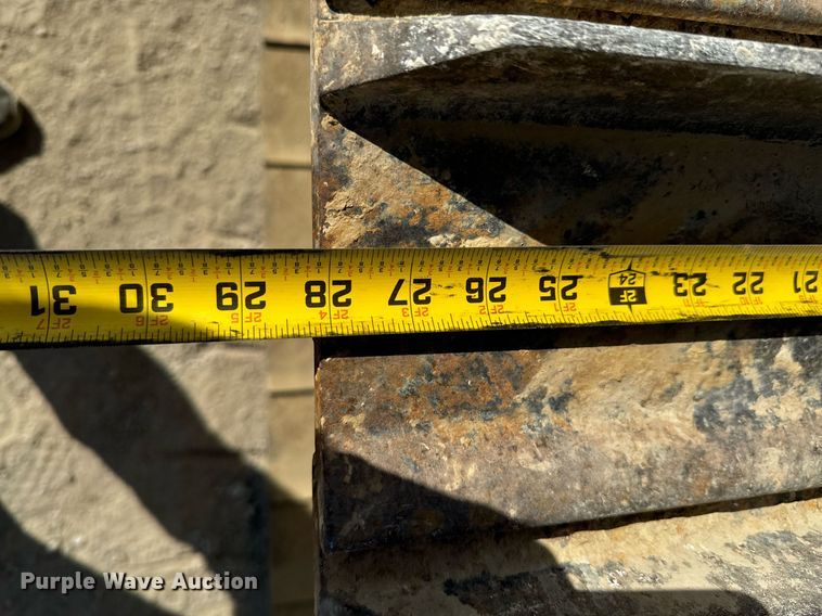 image for item JE9341 2018 John Deere 650K LGP dozer