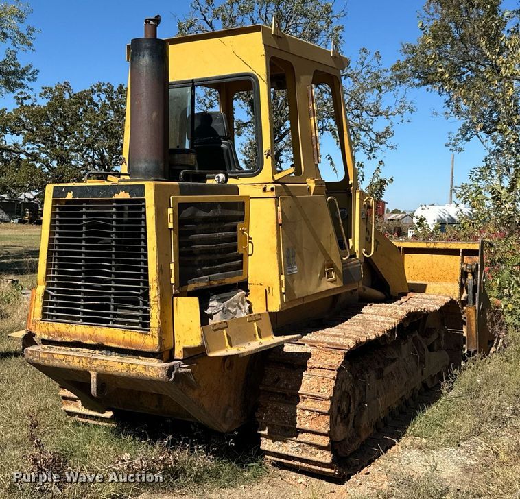 image for item JE9355 1984 Caterpillar 953 track loader