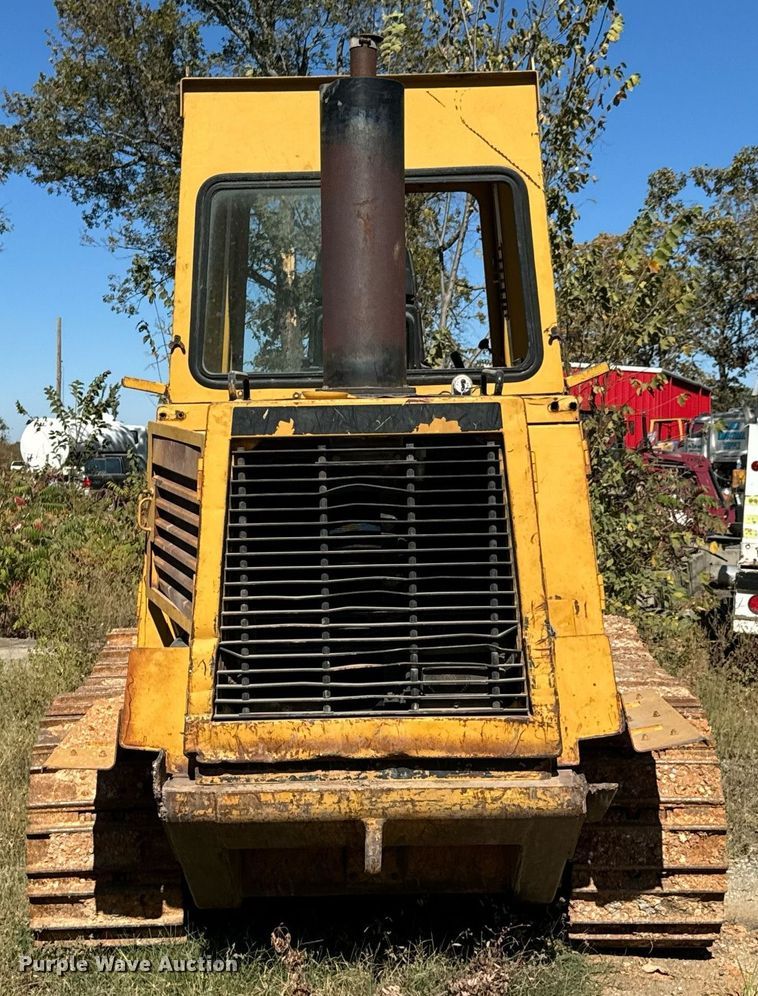 image for item JE9355 1984 Caterpillar 953 track loader