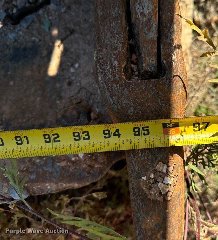 image for item JE9355 1984 Caterpillar 953 track loader