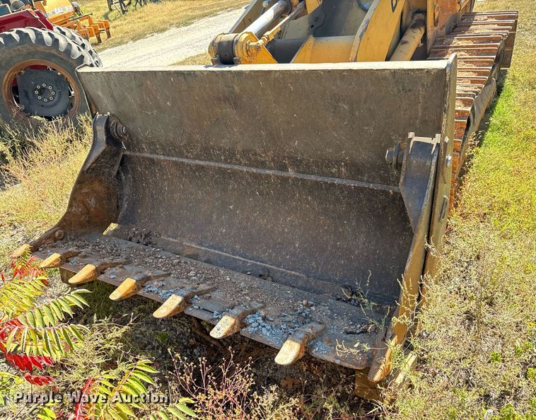 image for item JE9355 1984 Caterpillar 953 track loader