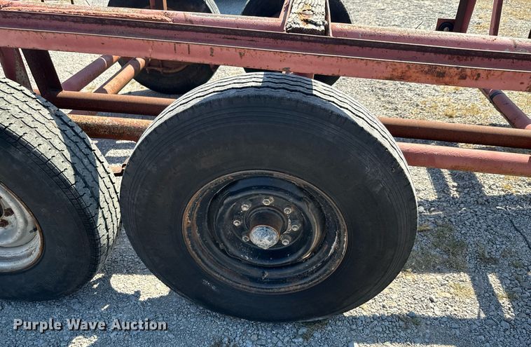 image for item JE9359 Shop built pipe trailer