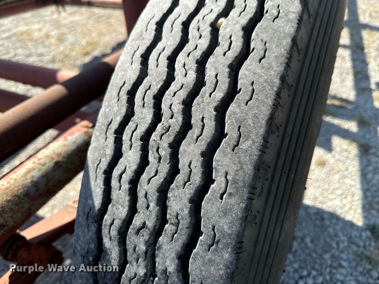 image for item JE9359 Shop built pipe trailer