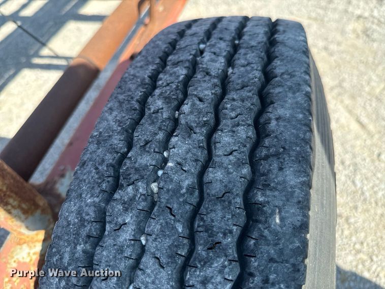 image for item JE9359 Shop built pipe trailer