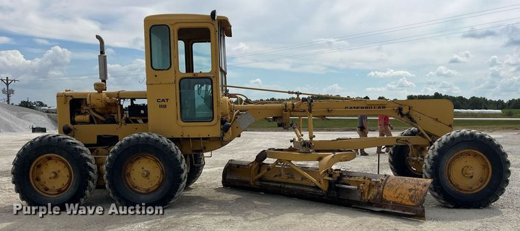 image for item LC9172 Caterpillar  112 rigid frame motor grader