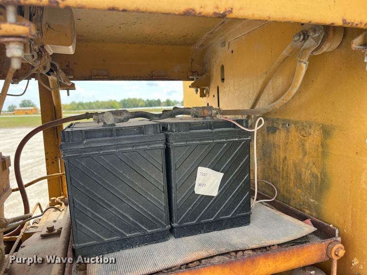 image for item LC9172 Caterpillar  112 rigid frame motor grader