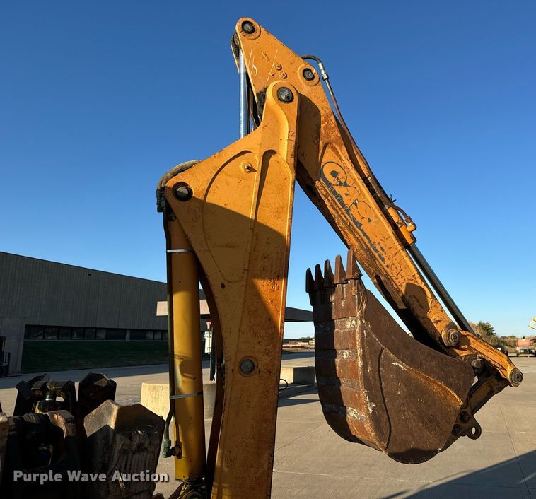 image for item MS9873 2000 Case 580L Series 2 backhoe