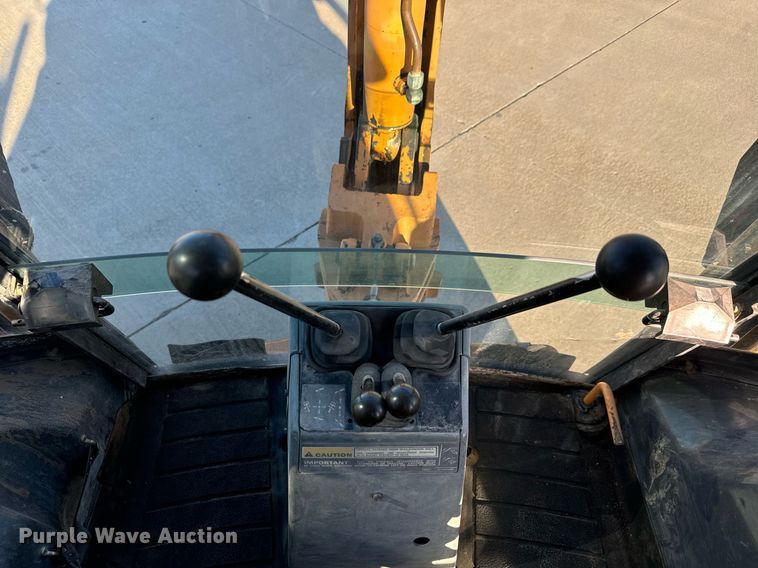 image for item MS9873 2000 Case 580L Series 2 backhoe