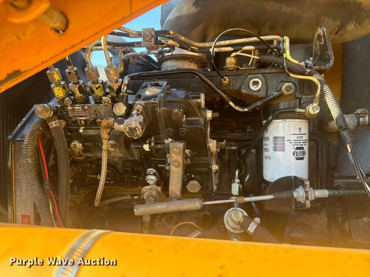 image for item MS9873 2000 Case 580L Series 2 backhoe